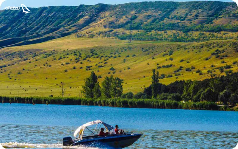 دریاچه لیسی؛ مناظری زیبا و فضای آرامش‌بخش